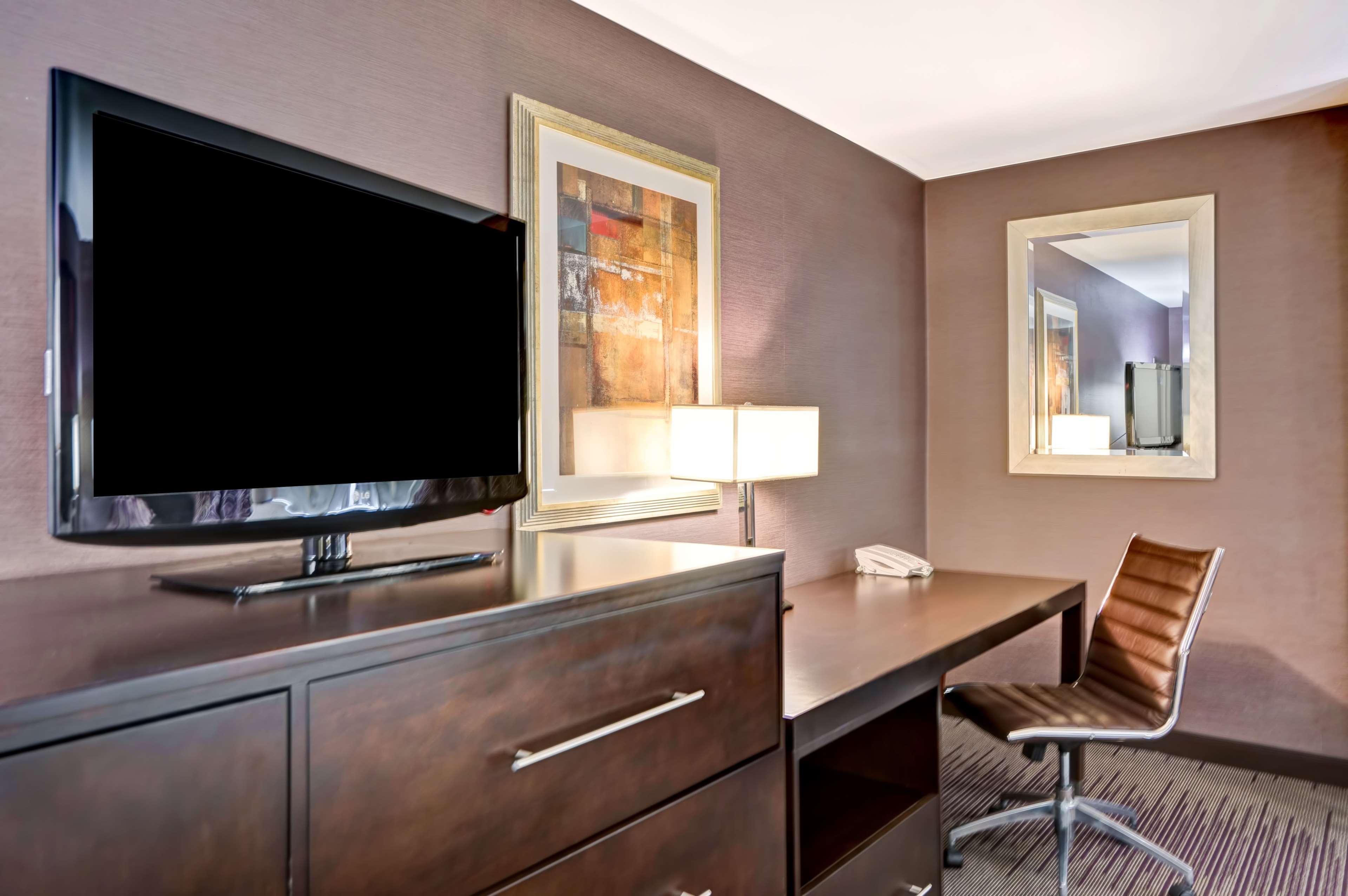 Doubletree By Hilton Downtown Wilmington - Legal District Екстер'єр фото