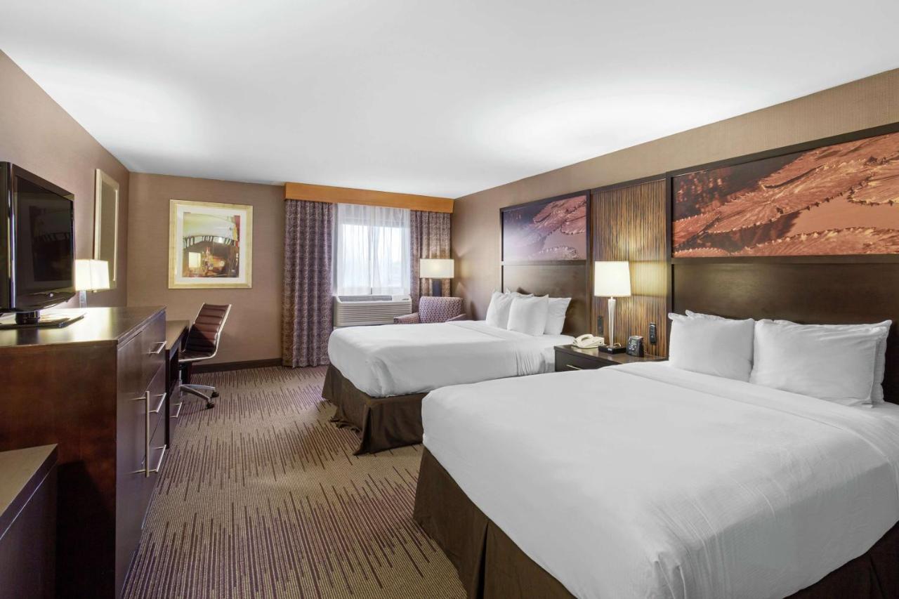 Doubletree By Hilton Downtown Wilmington - Legal District Екстер'єр фото