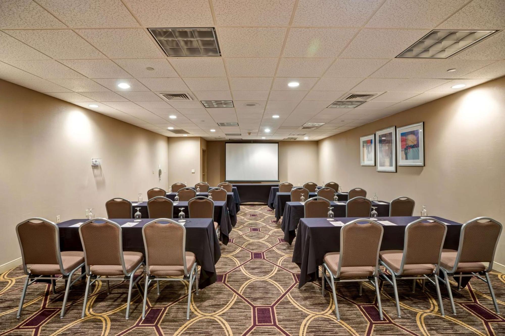 Doubletree By Hilton Downtown Wilmington - Legal District Екстер'єр фото
